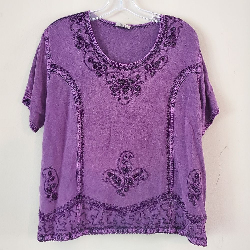 DEVI Women's Purple Short Sleeve Top Embroidered Size Large Lagenlook‎ Boho
